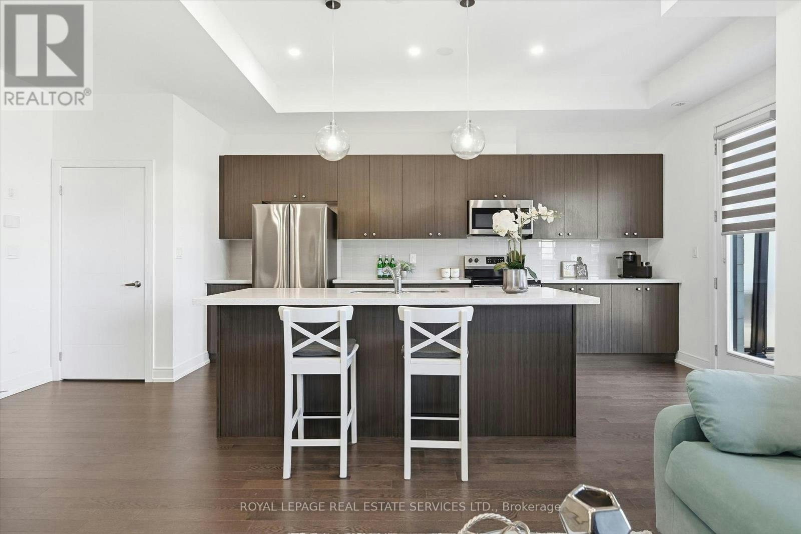 1403 Clarriage Court, Milton, ON, L9E 1L6 - 13