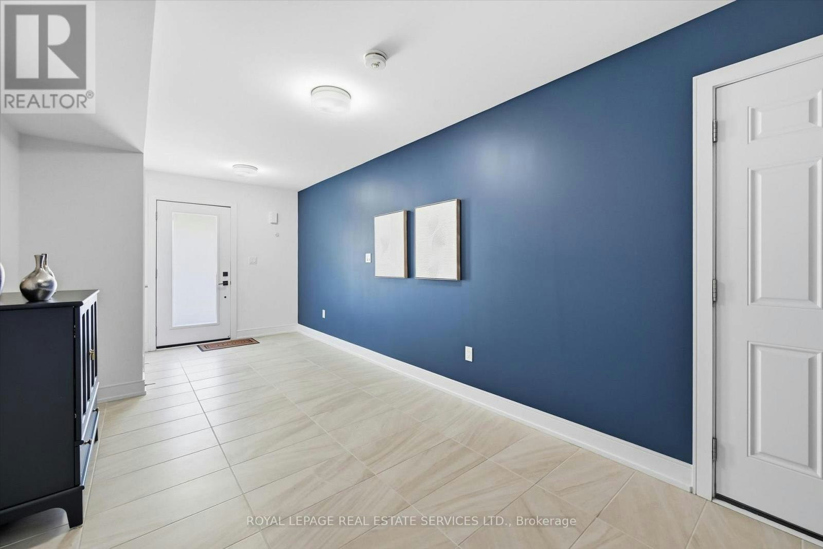 1403 Clarriage Court, Milton, ON, L9E 1L6 - 7