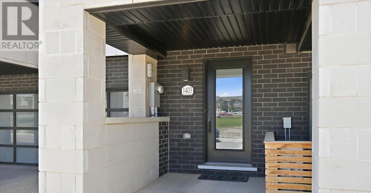 1403 Clarriage Court, Milton, ON, L9E 1L6 - 5