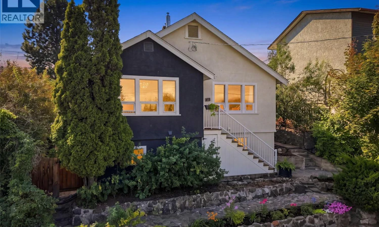675 Dominion Street