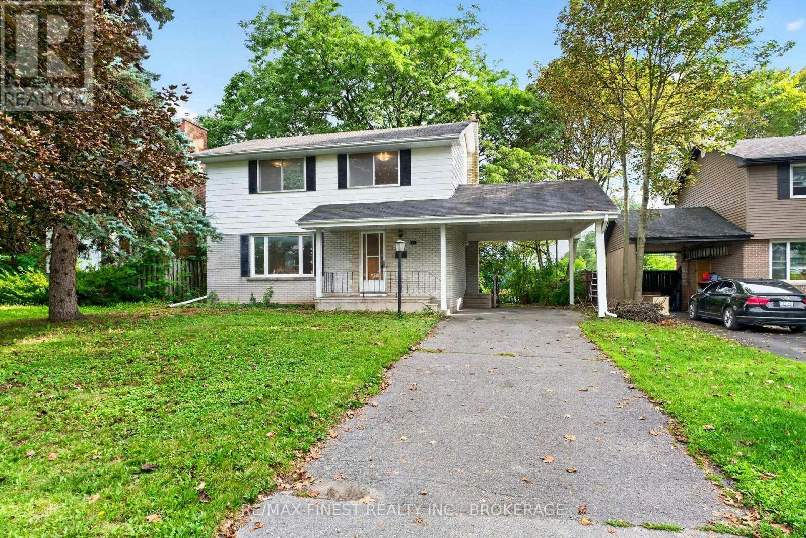 92 Cliff Crescent, Kingston, ON, K7M 1A8