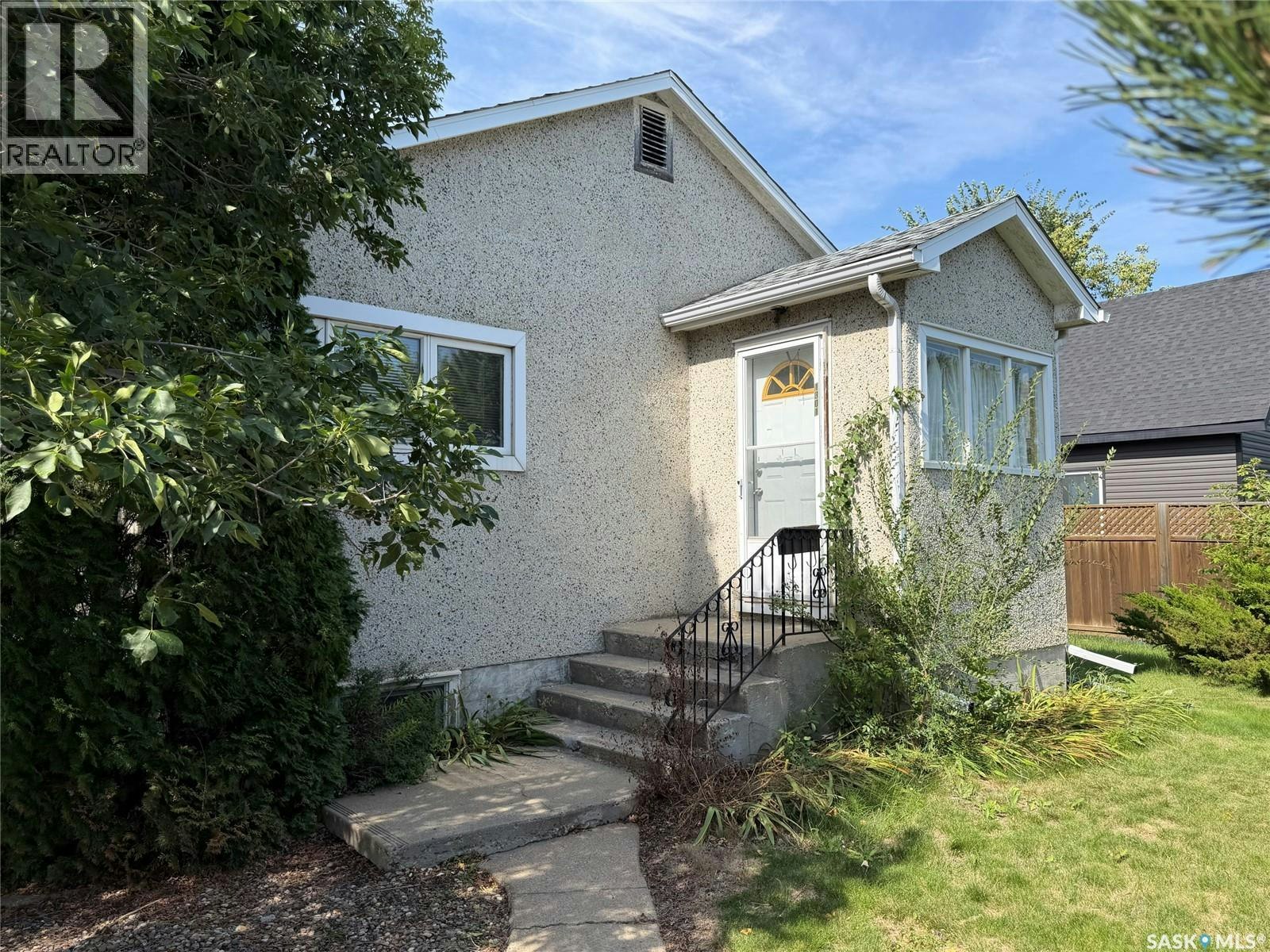 1301 107th Street, North Battleford, SK, S9A 1Z6