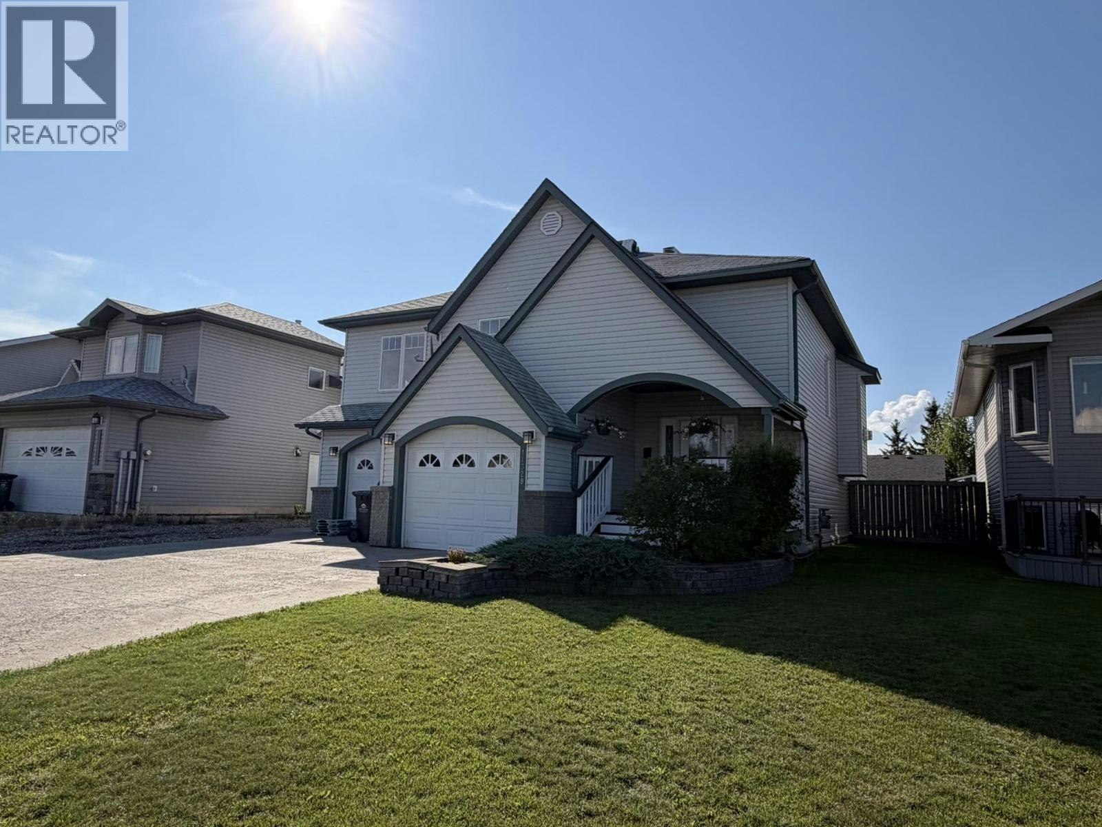 11328 97 Street, Fort St. John, BC, V1J 7H8