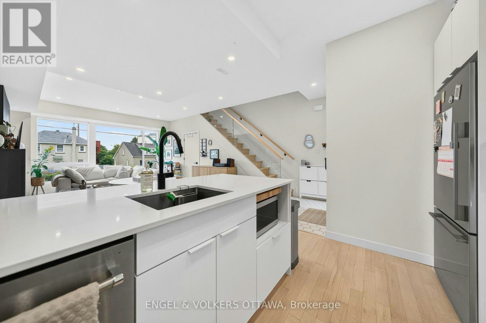B-117 Carruthers Avenue, Ottawa, ON, K1Y 1N4 - 16