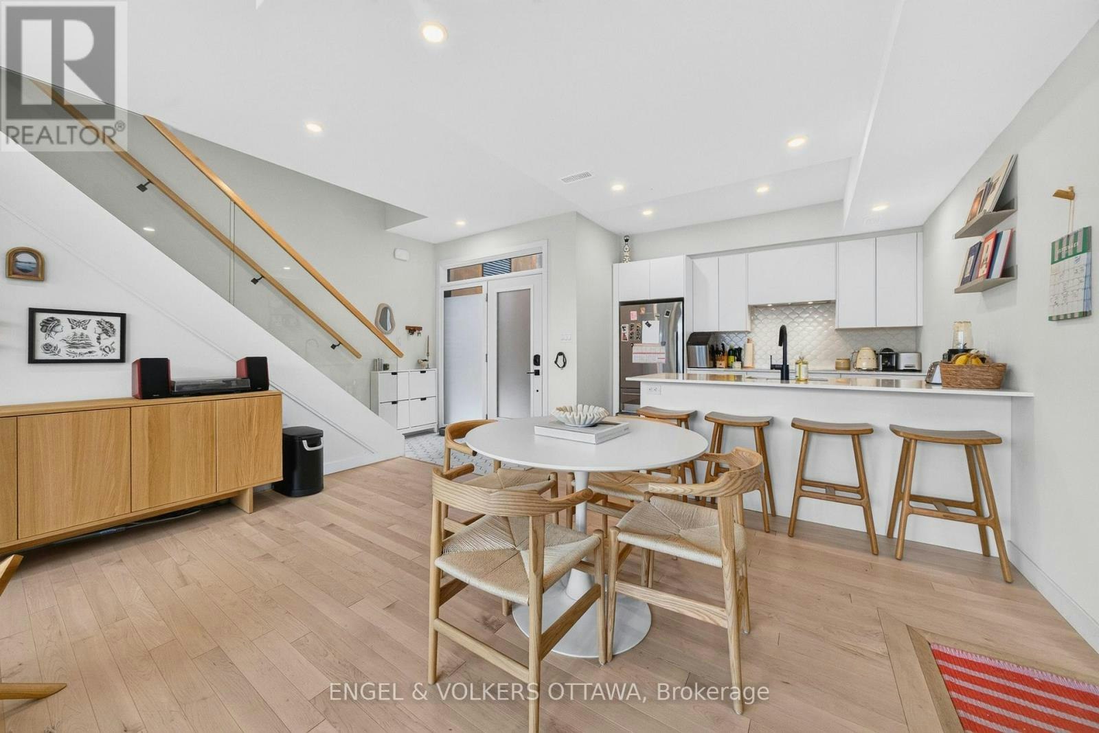B-117 Carruthers Avenue, Ottawa, ON, K1Y 1N4 - 6