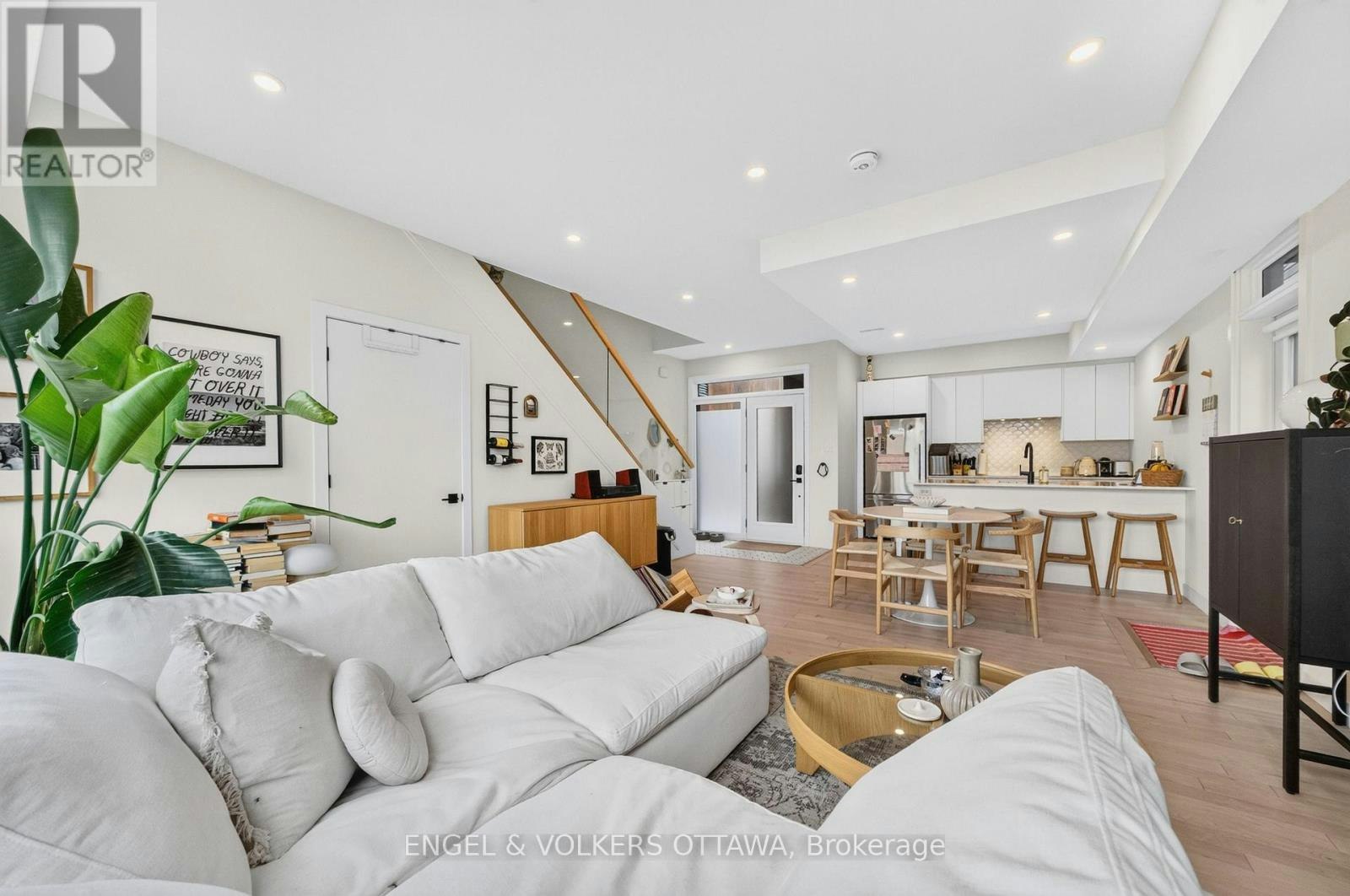 B-117 Carruthers Avenue, Ottawa, ON, K1Y 1N4 - 10
