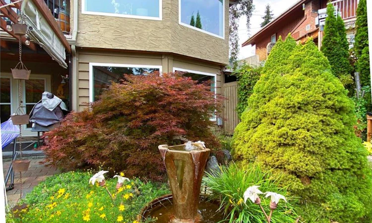 2880 Chalet Drive