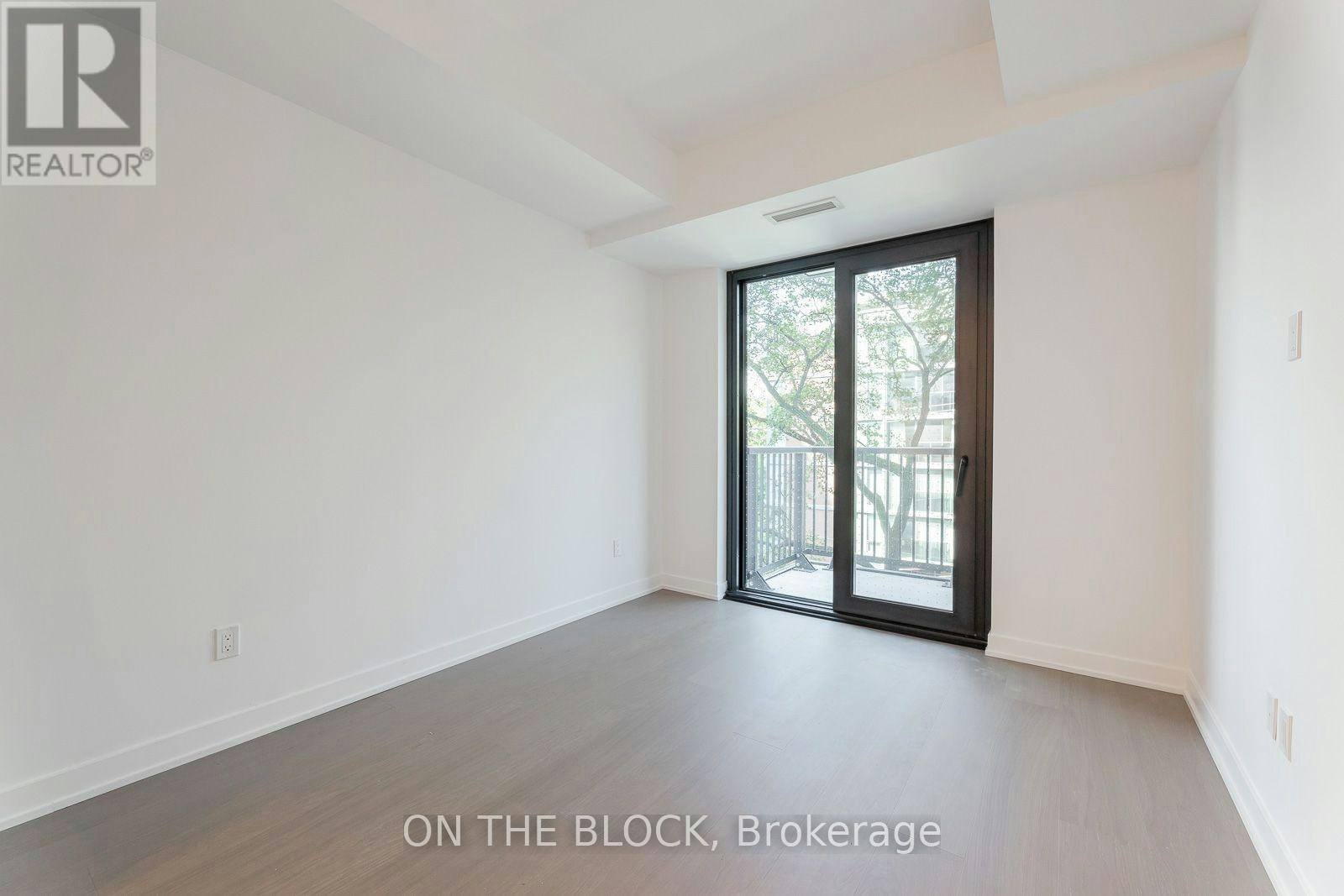 91 Montclair Avenue, Toronto, ON, M5P 0A9 - 13