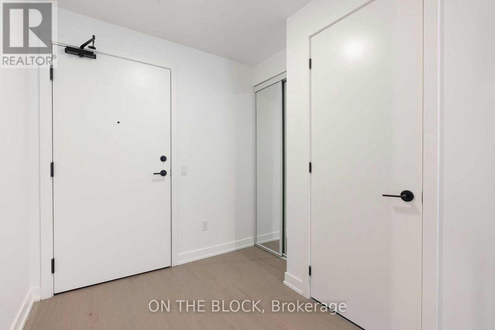 91 Montclair Avenue, Toronto, ON, M5P 0A9 - 3