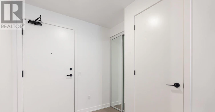 91 Montclair Avenue, Toronto, ON, M5P 0A9 - 3