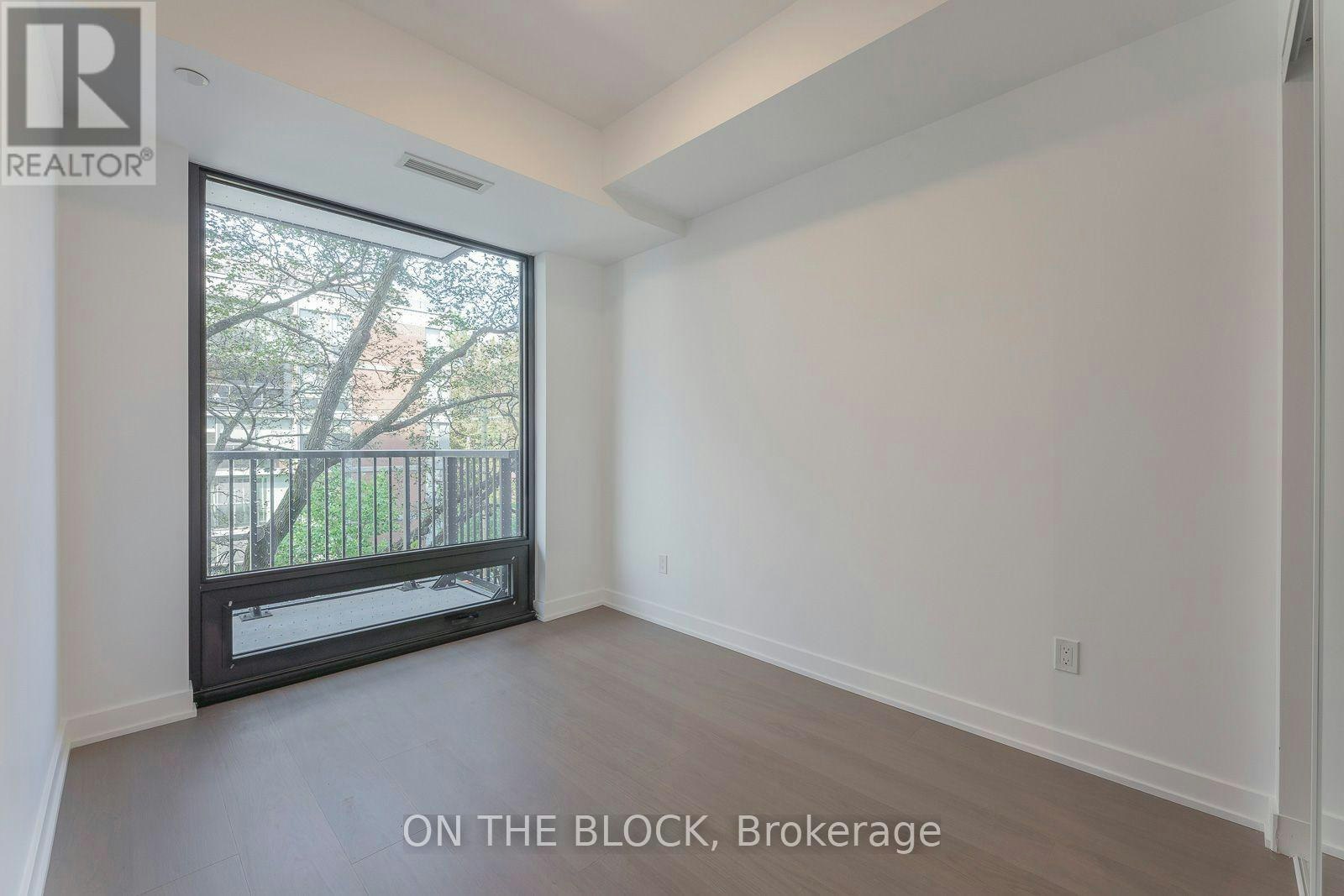 91 Montclair Avenue, Toronto, ON, M5P 0A9 - 17