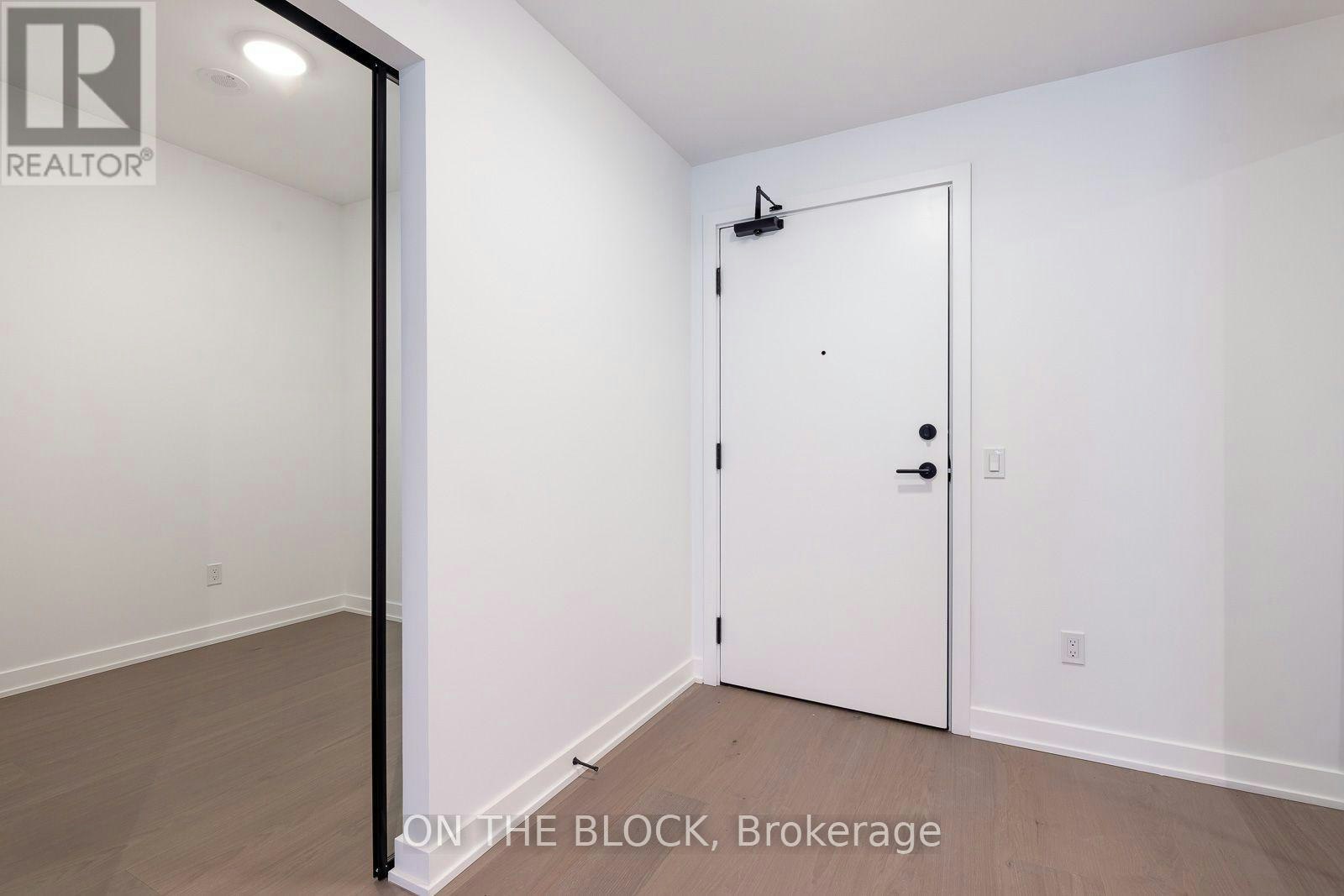 91 Montclair Avenue, Toronto, ON, M5P 0A9 - 4