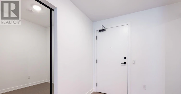 91 Montclair Avenue, Toronto, ON, M5P 0A9 - 4