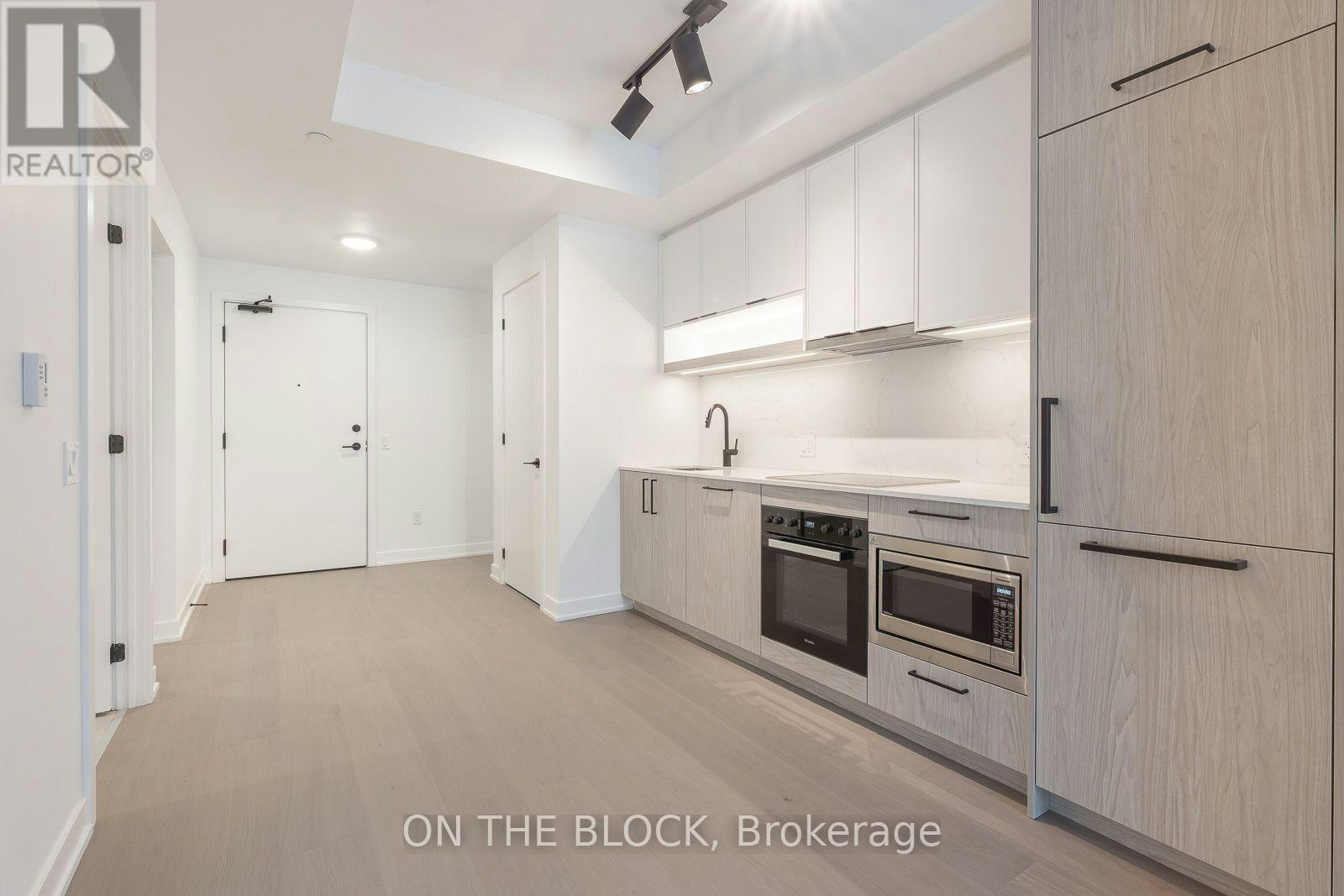 91 Montclair Avenue, Toronto, ON, M5P 0A9 - 11