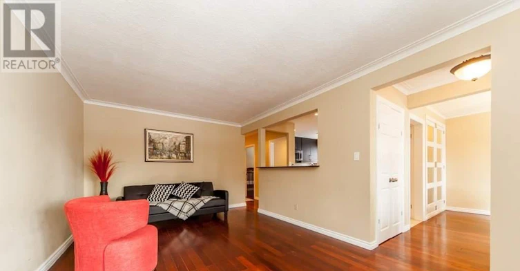 62 Camwood Crescent, Toronto, ON, M3A 3L4 - 2
