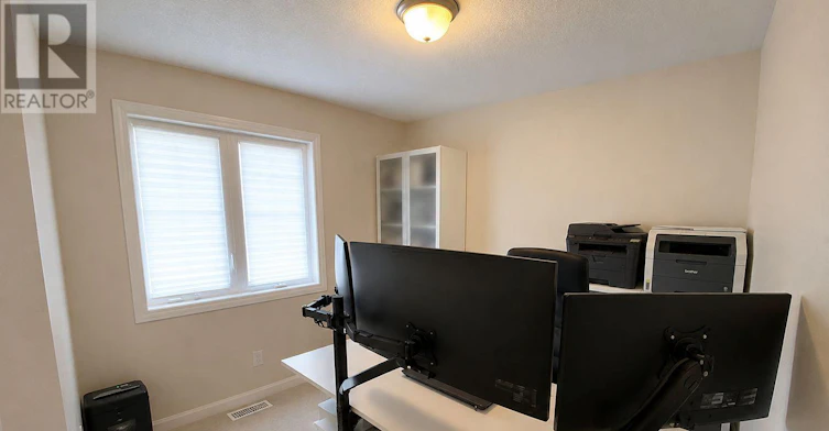 312 Everglade Way, Ottawa, ON, K2M 2R7 - 11
