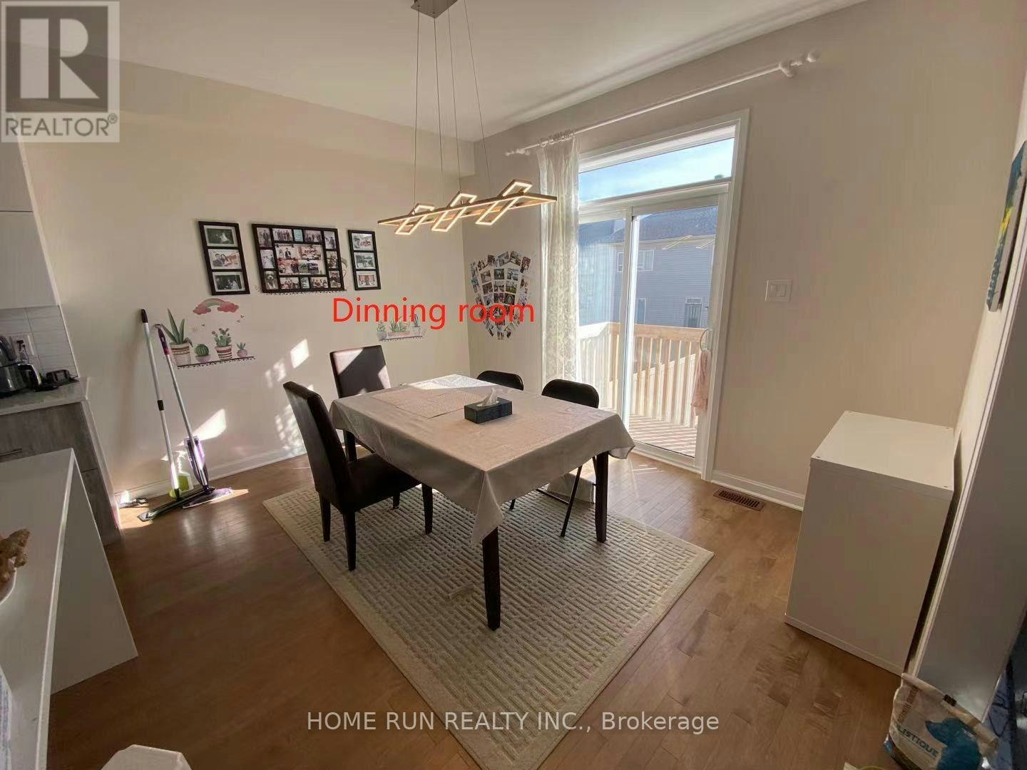 312 Everglade Way, Ottawa, ON, K2M 2R7 - 6