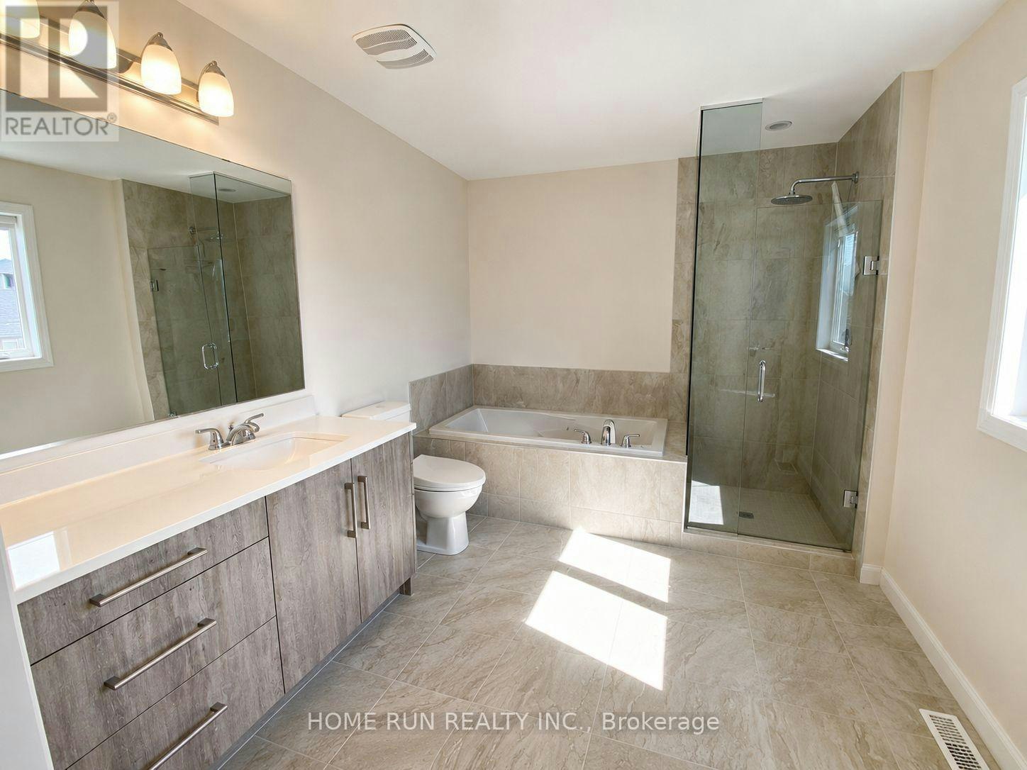 312 Everglade Way, Ottawa, ON, K2M 2R7 - 9
