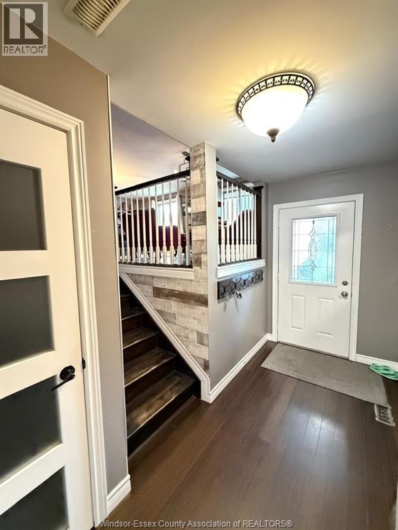 MAIN-1862 Spring Garden, Windsor, ON, N9E 3P6 - 3