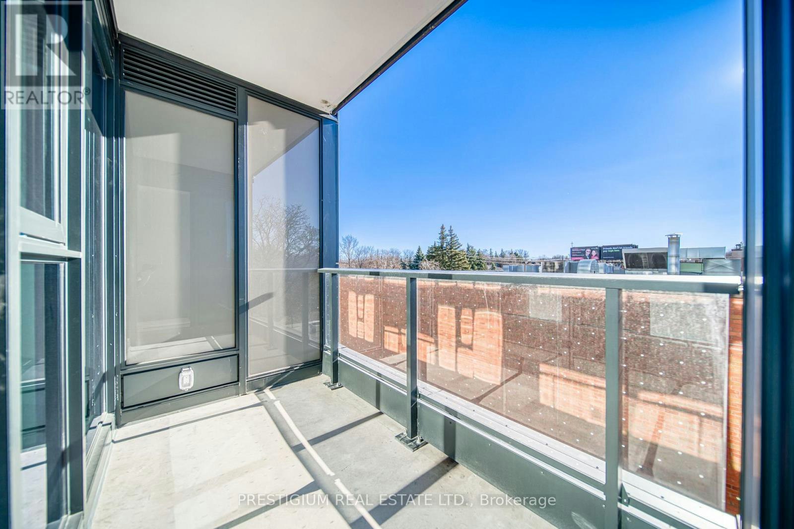 213-250 Lawrence Avenue W, Toronto, ON, M5M 1B2 - 24