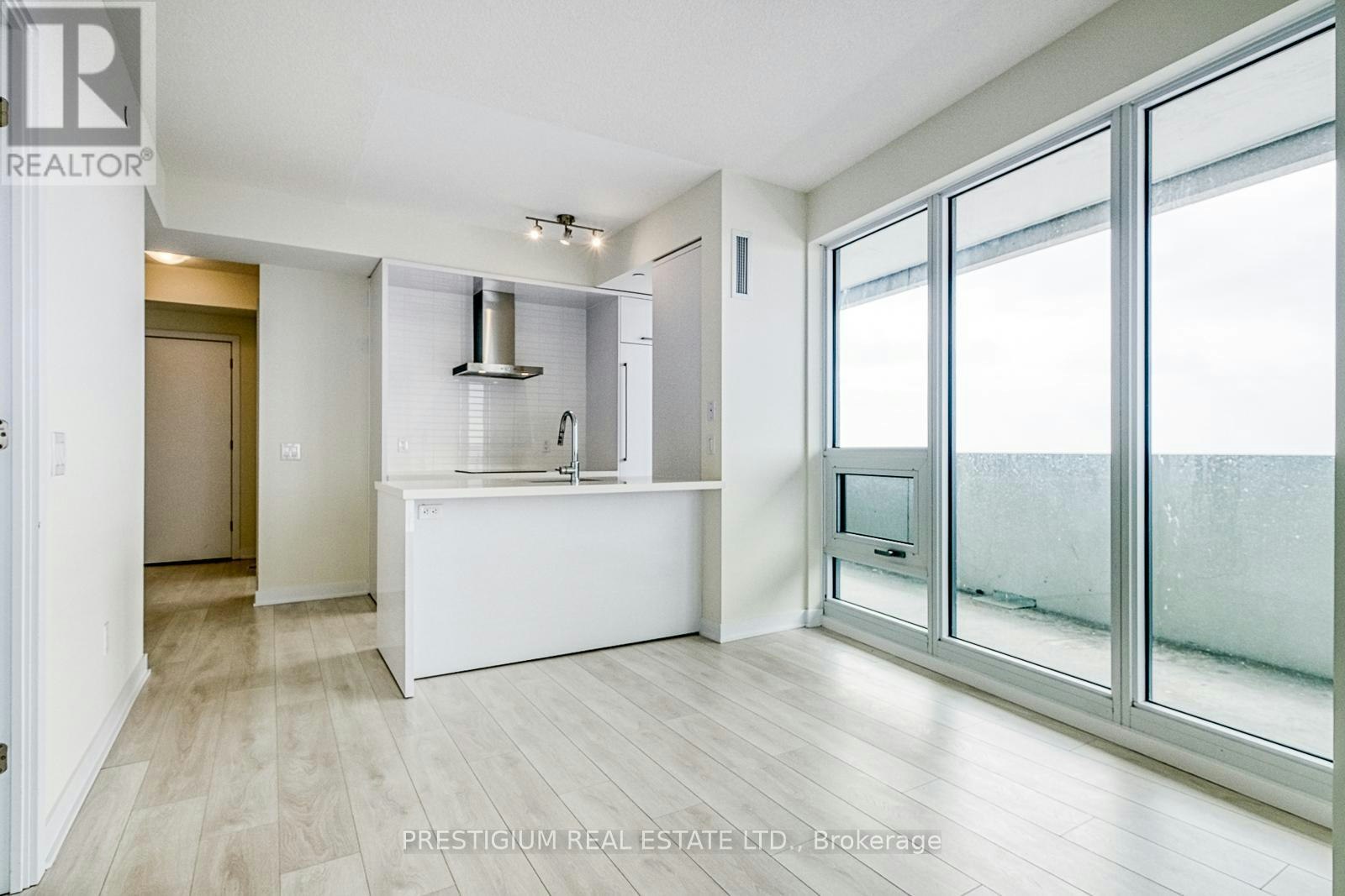 4809-2221 Yonge Street, Toronto, ON, M4S 2B4 - 6