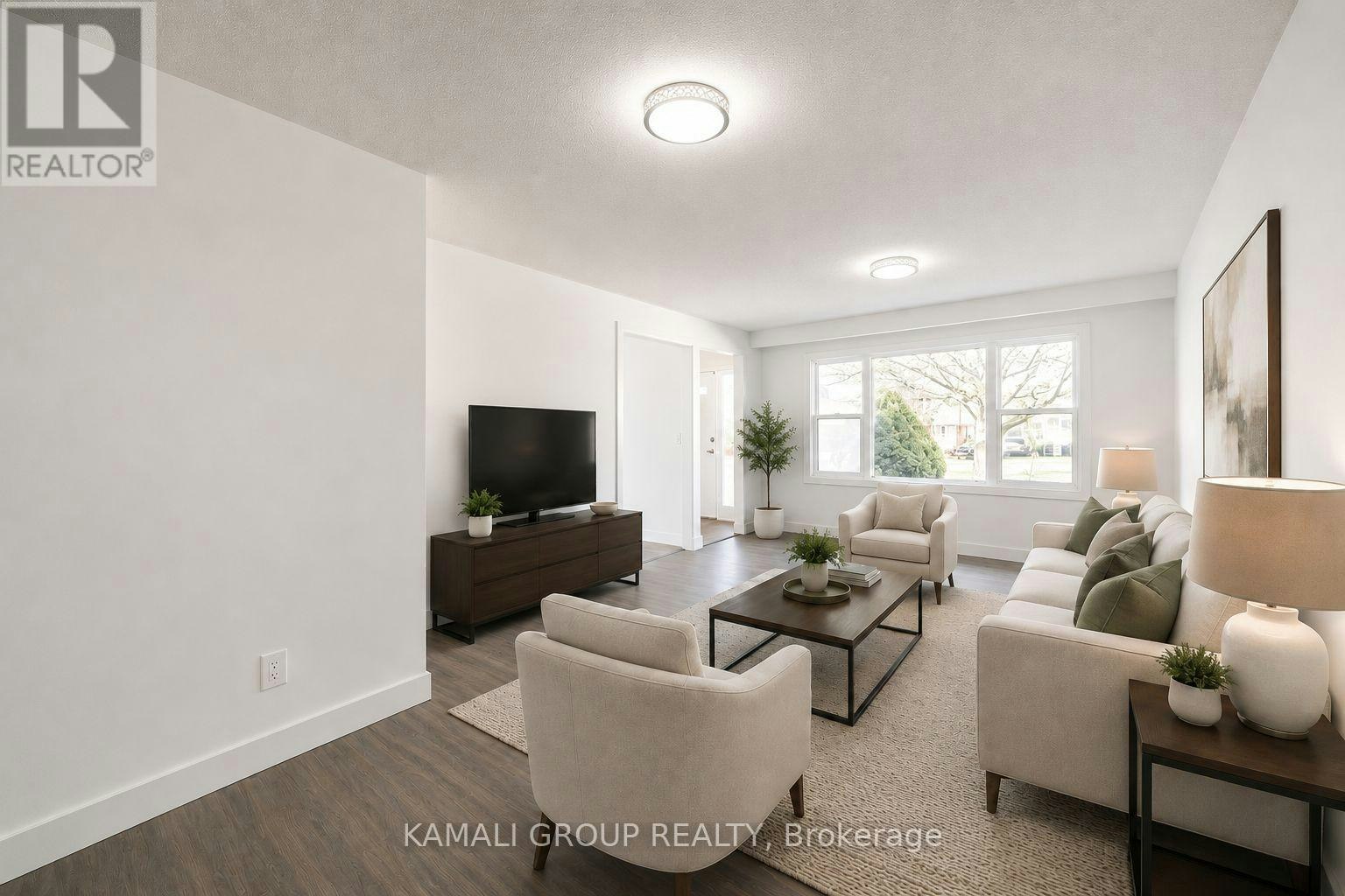 MAIN-629 Gibb Street, Oshawa, ON, L1J 1Z6 - 3
