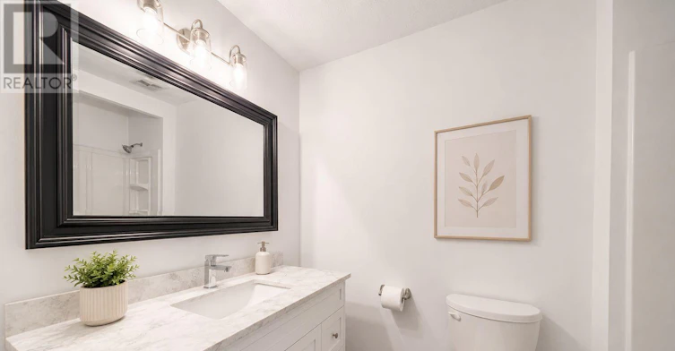 MAIN-629 Gibb Street, Oshawa, ON, L1J 1Z6 - 16