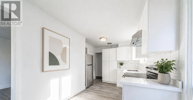 MAIN-629 Gibb Street, Oshawa, ON, L1J 1Z6 - 7