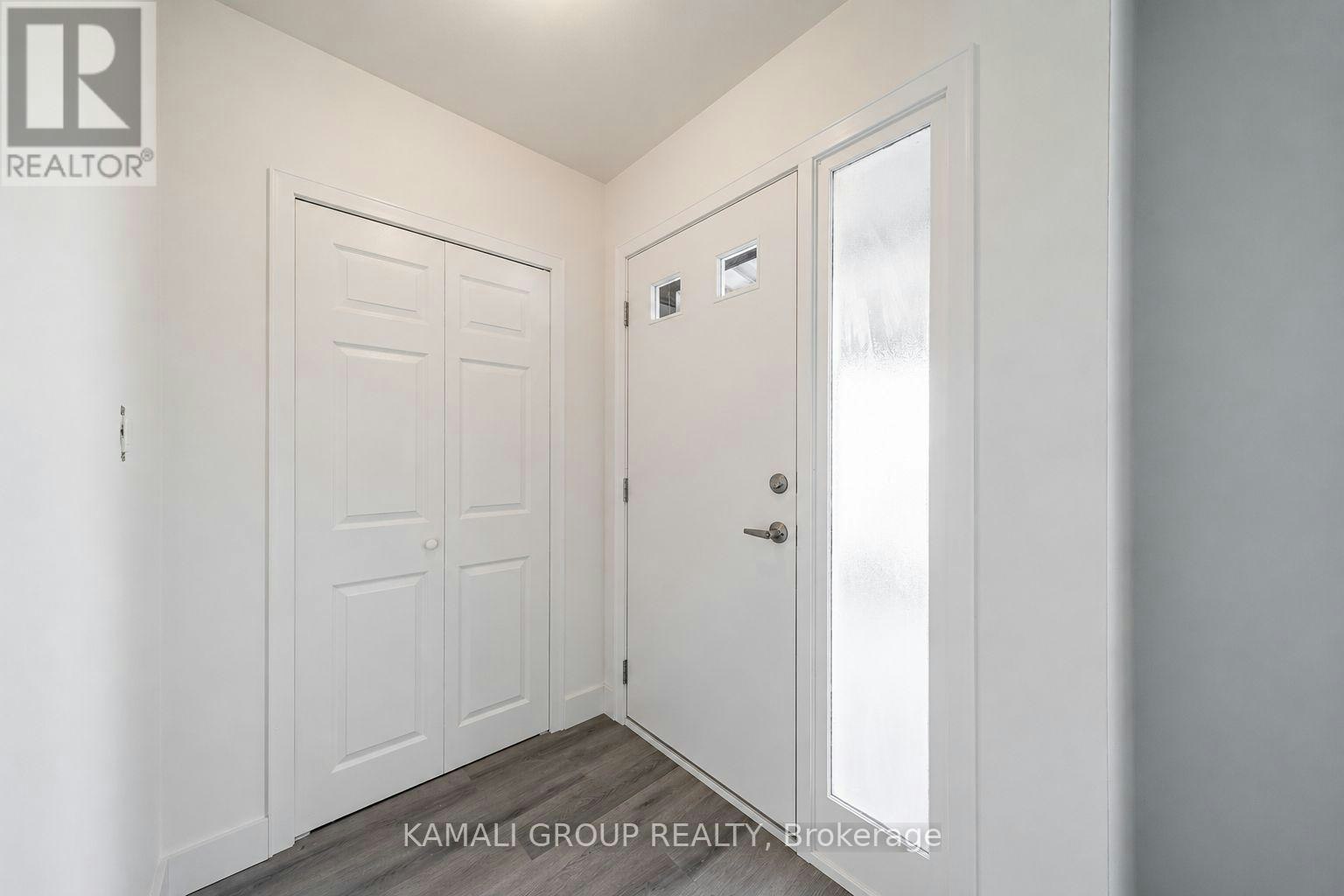 MAIN-629 Gibb Street, Oshawa, ON, L1J 1Z6 - 18