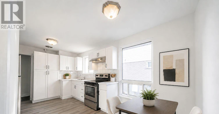 MAIN-629 Gibb Street, Oshawa, ON, L1J 1Z6 - 6