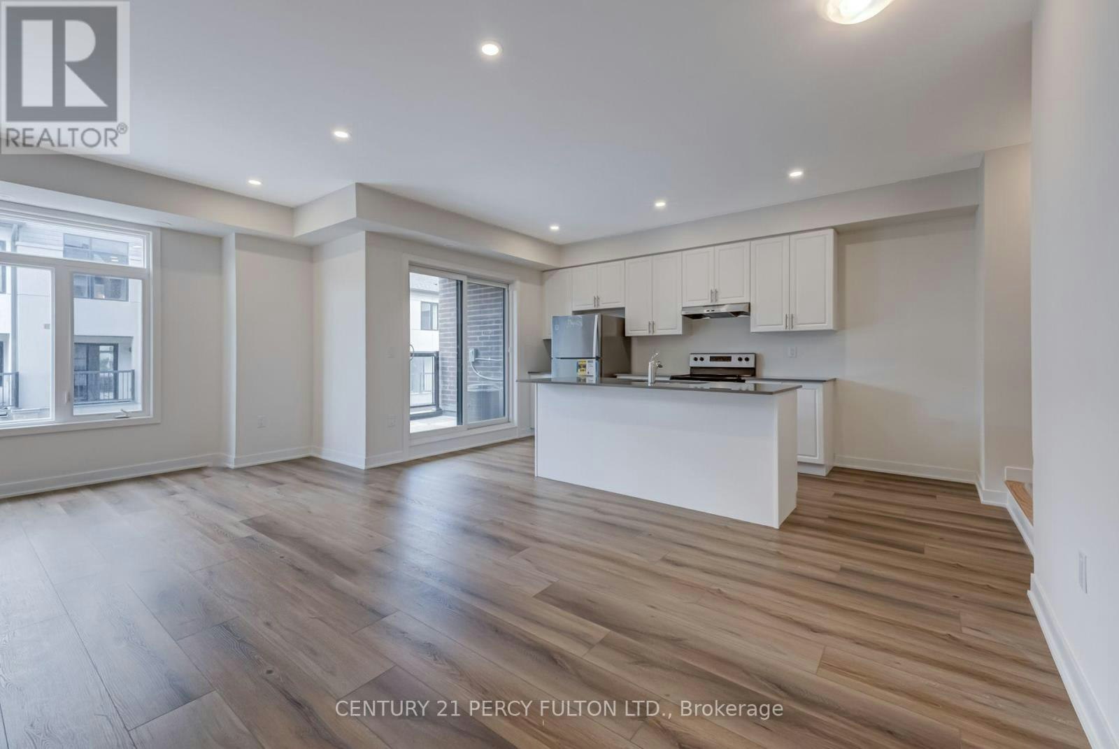 1410-1695 Dersan Street, Pickering, ON, L1X 0S9 - 5