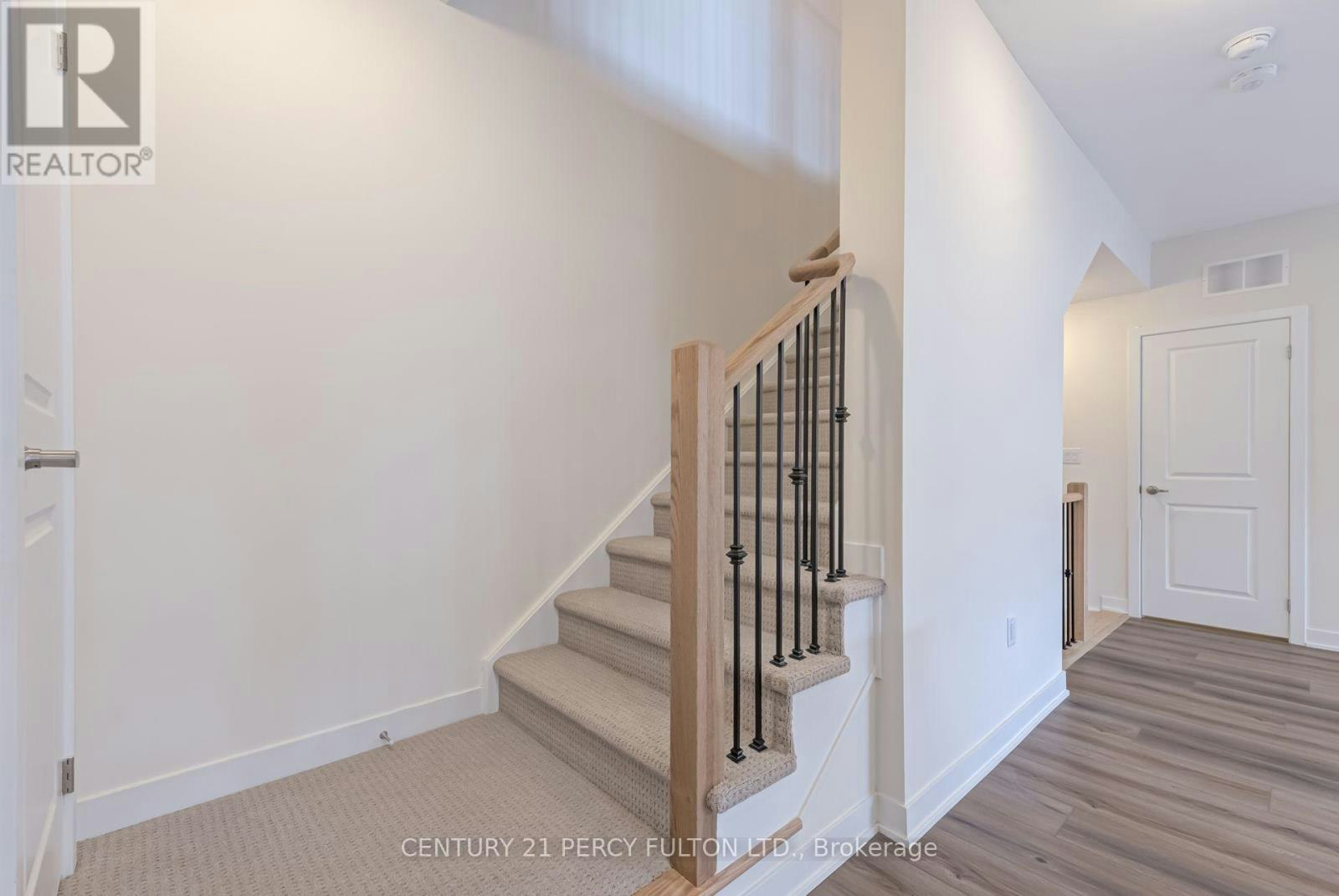 1410-1695 Dersan Street, Pickering, ON, L1X 0S9 - 20