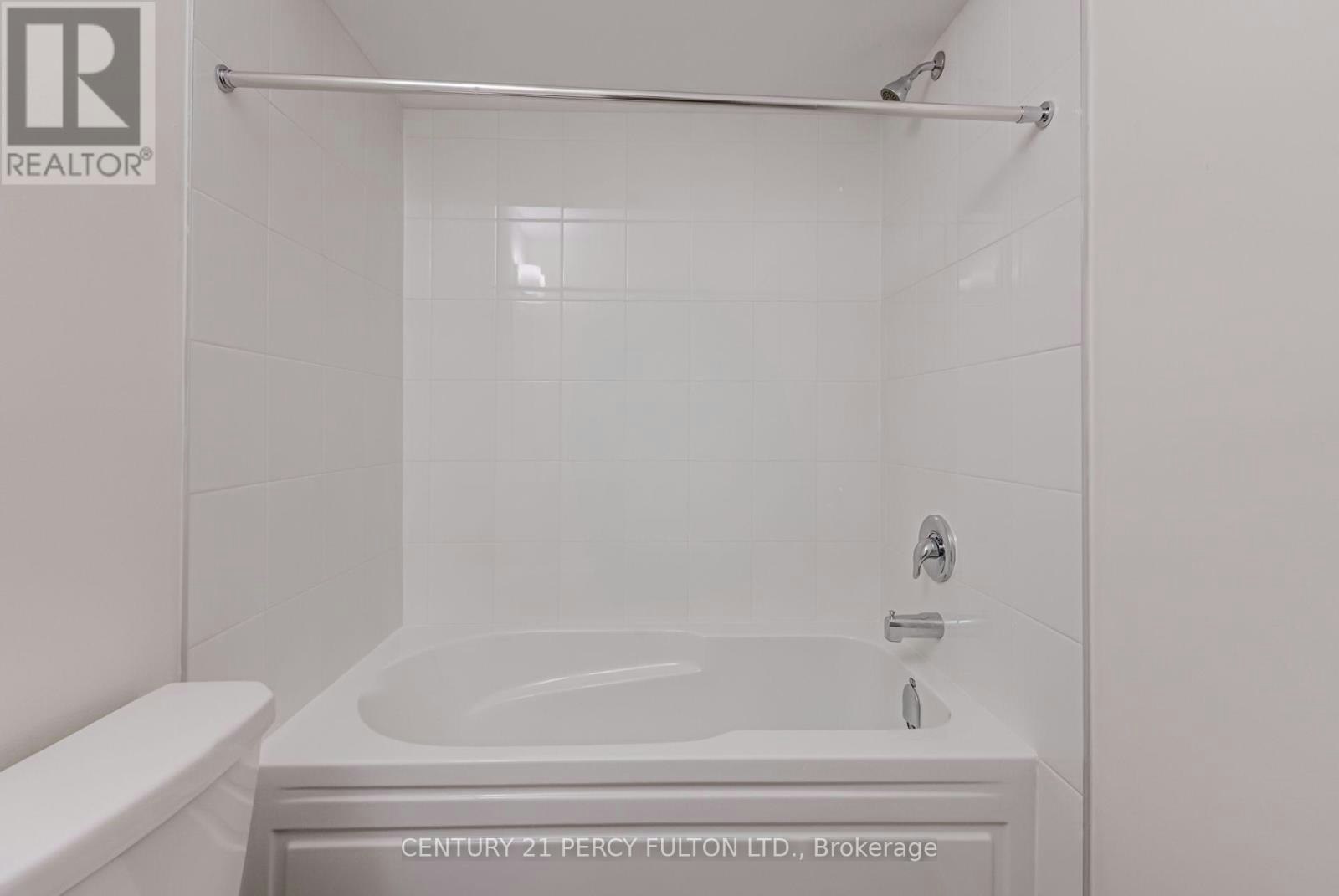 1410-1695 Dersan Street, Pickering, ON, L1X 0S9 - 38
