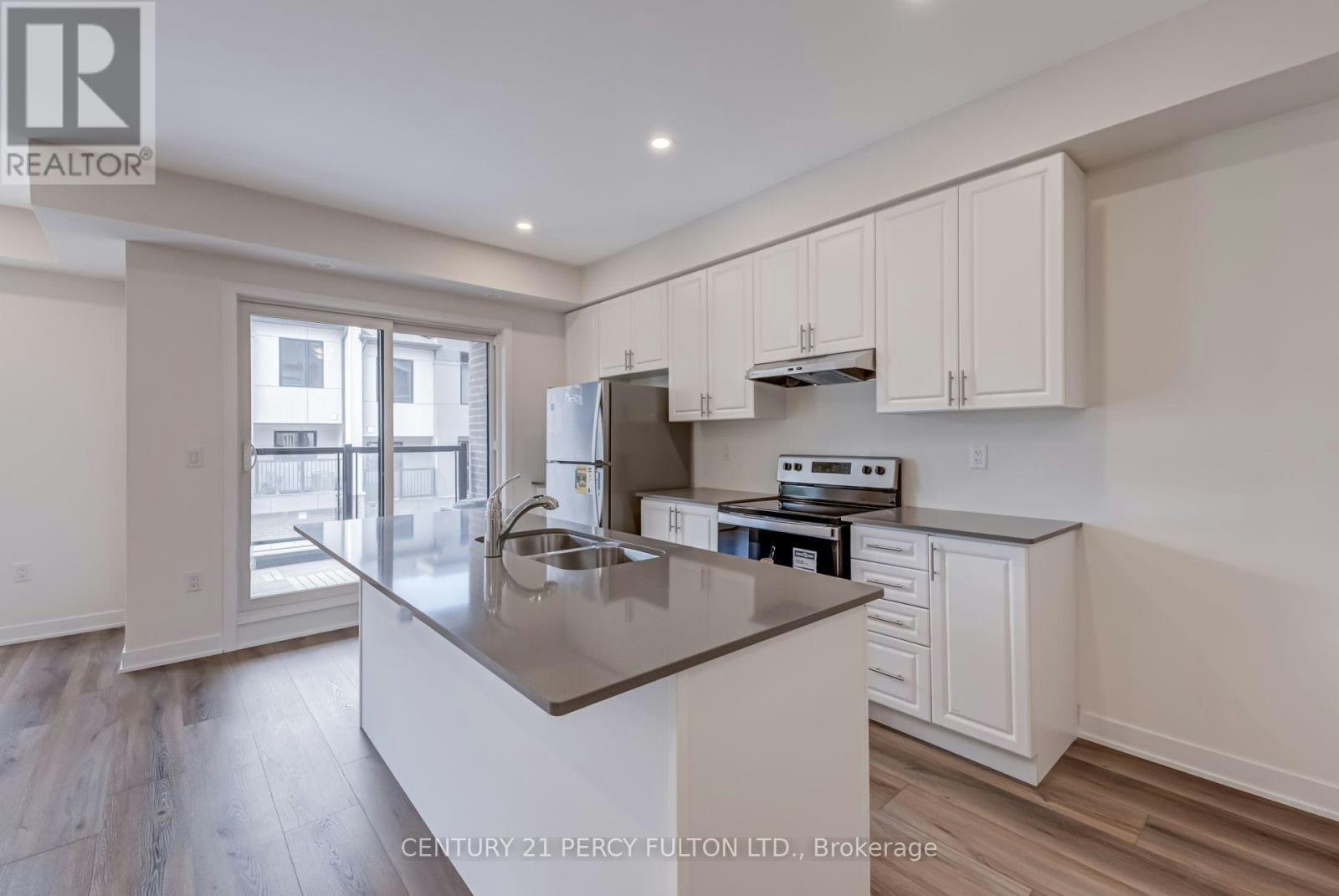 1410-1695 Dersan Street, Pickering, ON, L1X 0S9 - 10