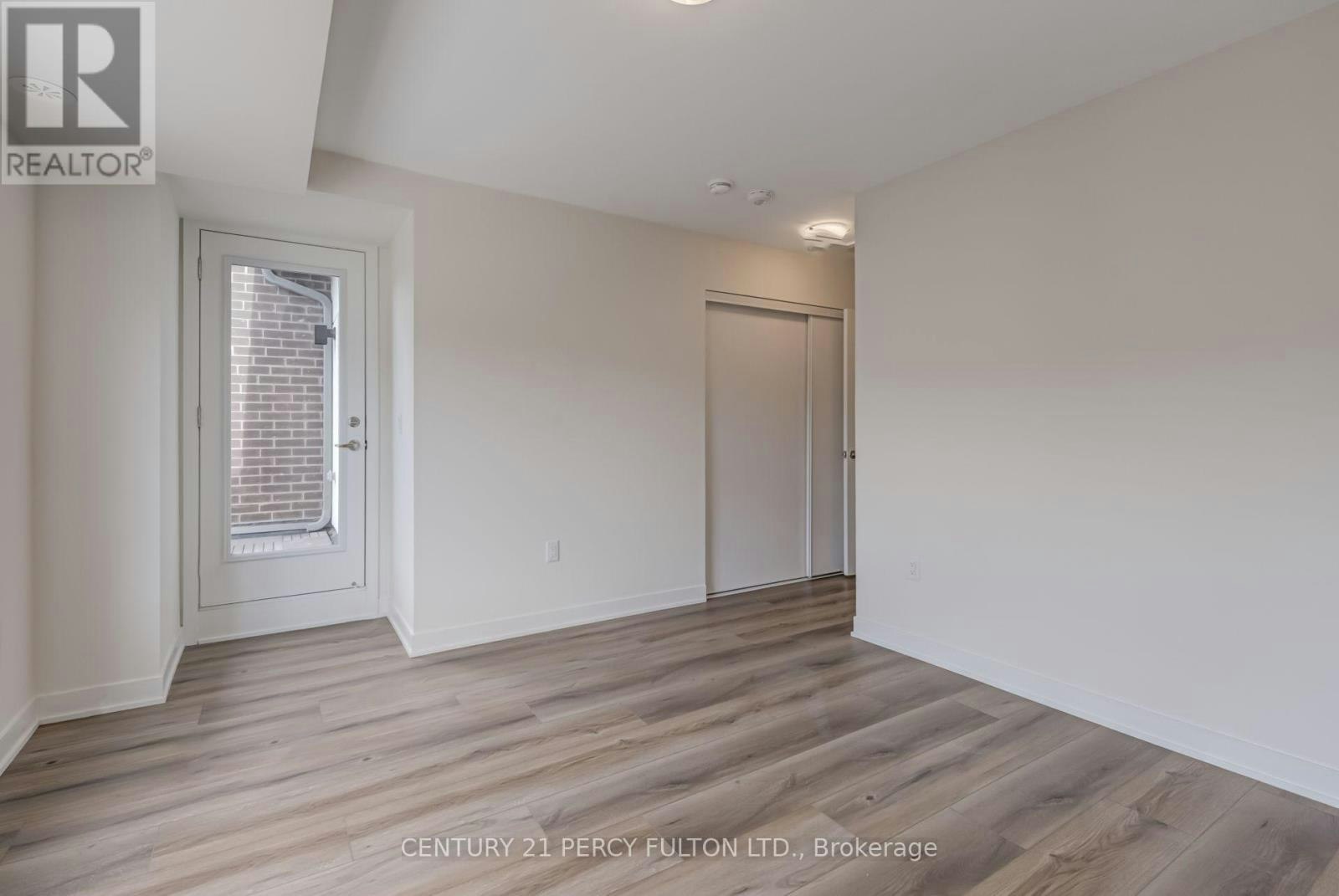 1410-1695 Dersan Street, Pickering, ON, L1X 0S9 - 32