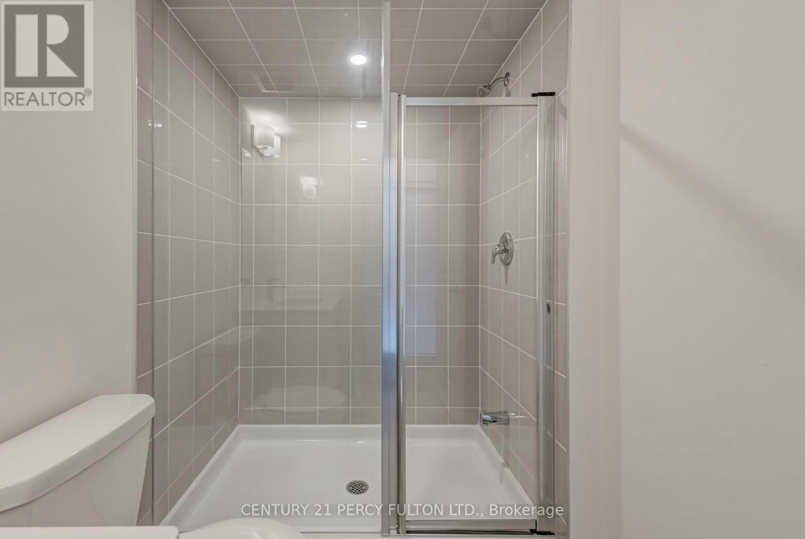 1410-1695 Dersan Street, Pickering, ON, L1X 0S9 - 35