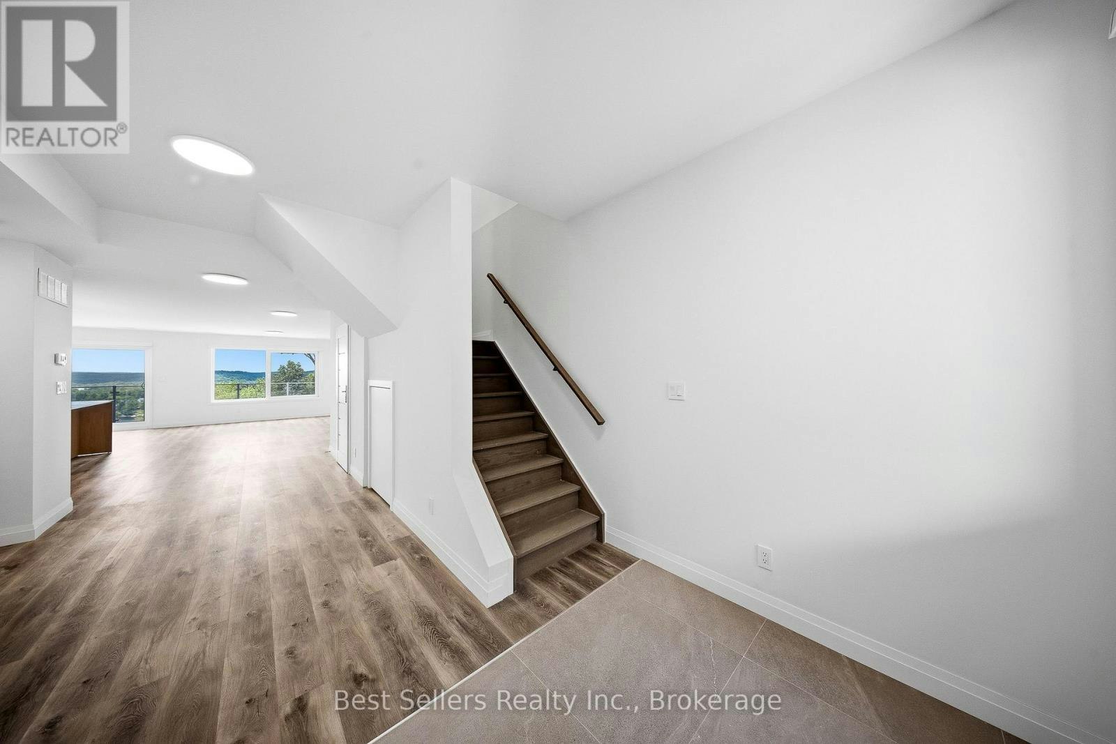 9 Horizon Lane, Huntsville, ON, P1H 0G6 - 11