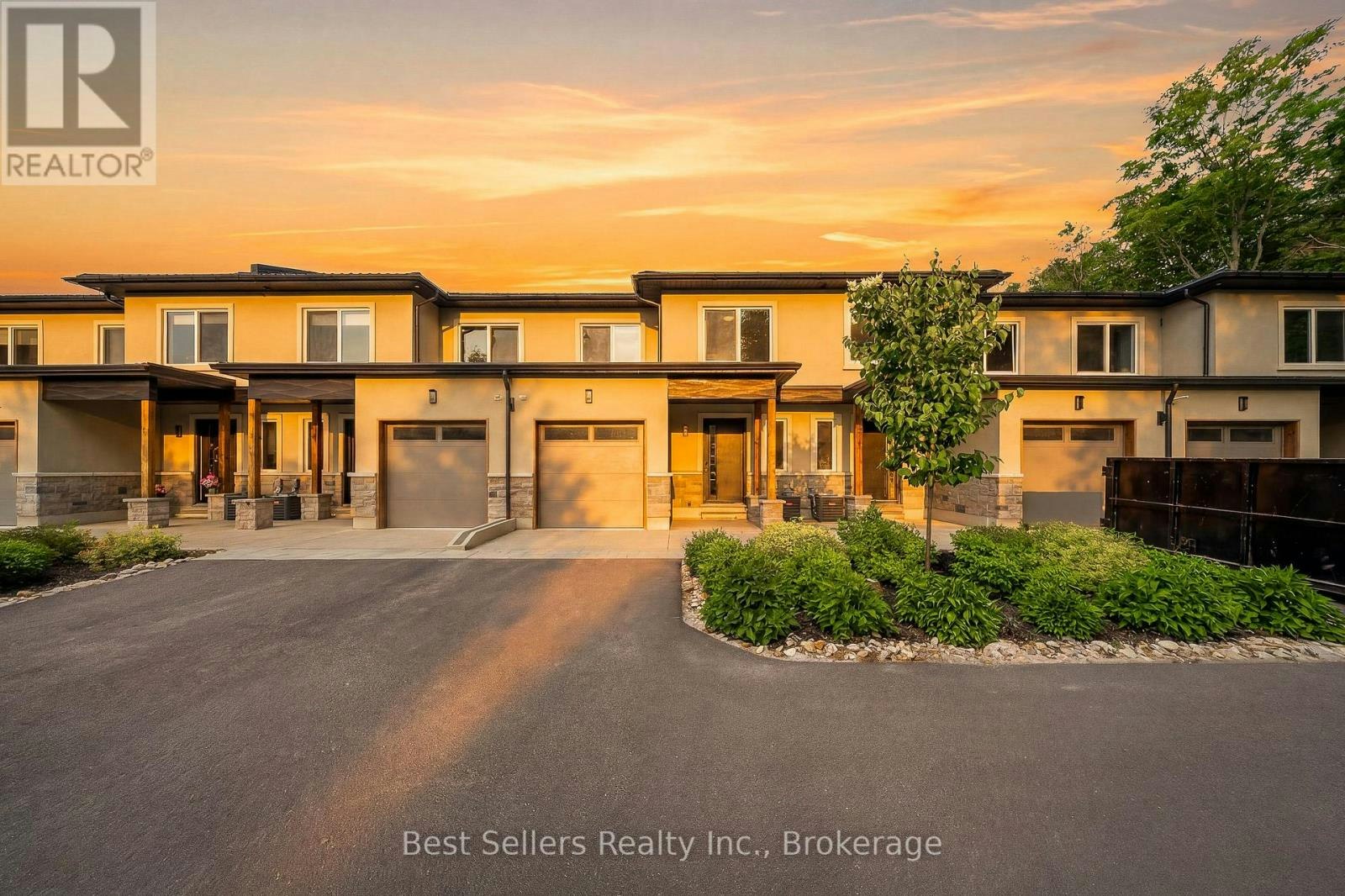 9 Horizon Lane, Huntsville, ON, P1H 0G6