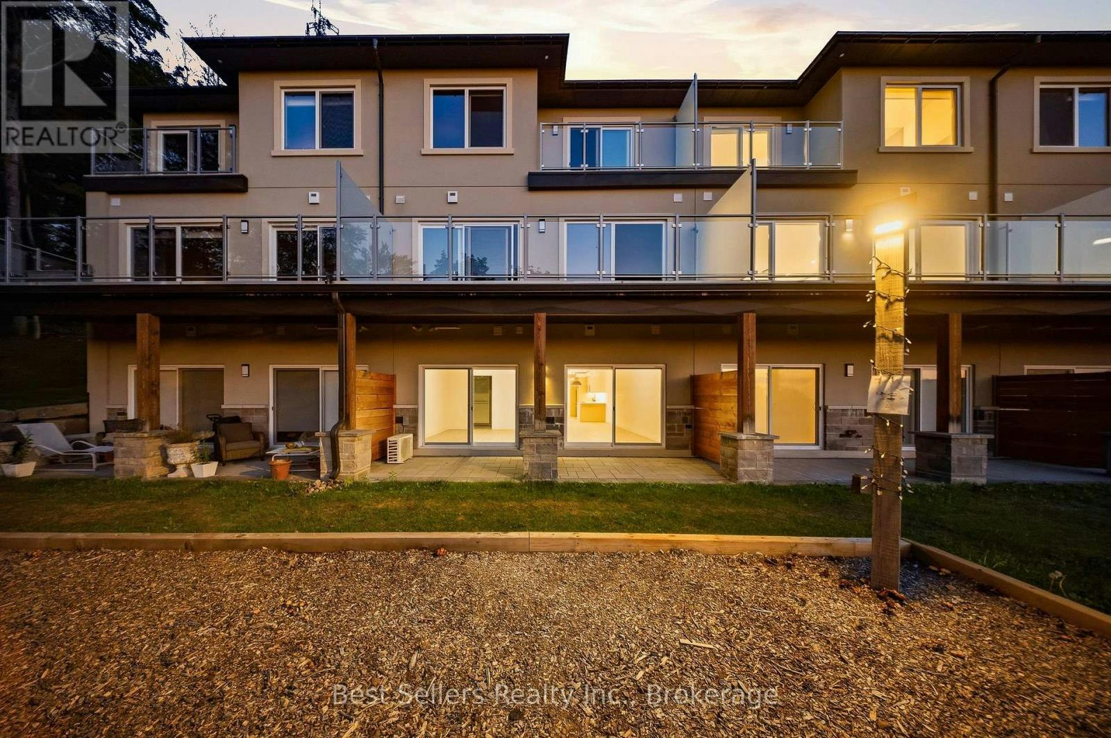 2-9 Horizon Lane, Huntsville, ON, P1H 1V5