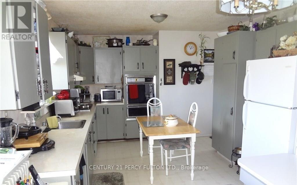 1343 B Chenaux Road, Whitewater Region, ON, K0J 1Y0 - 5