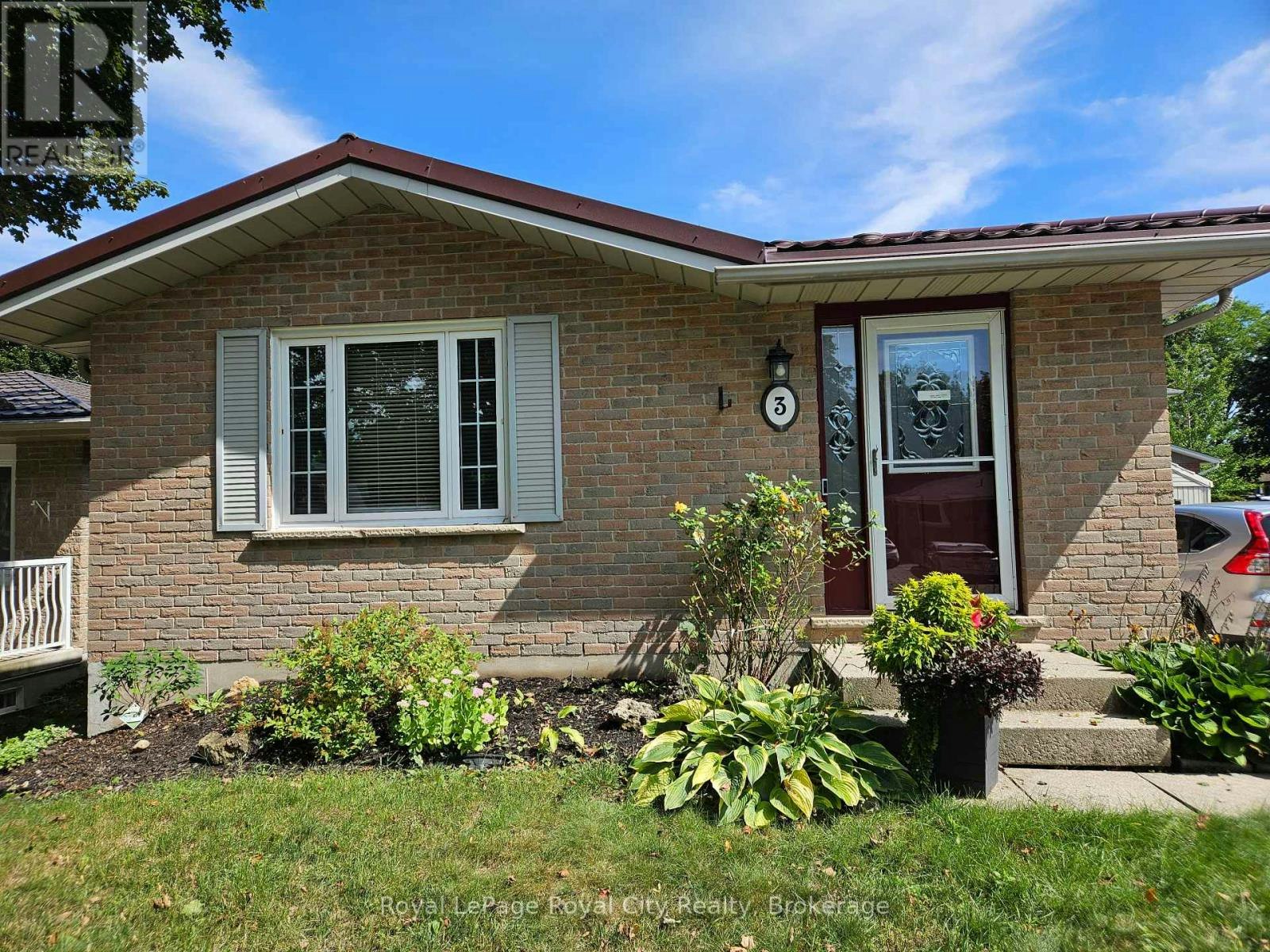 3 Joyce Place, Guelph, ON, N1E 6P8