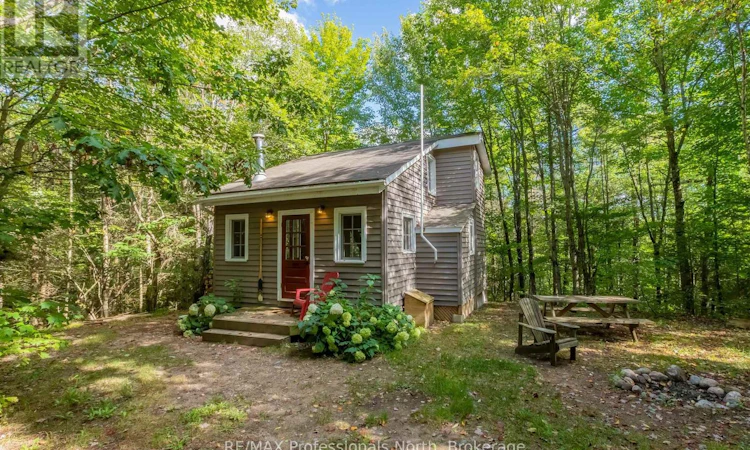 1547 Pickerel Lake Road NORTH