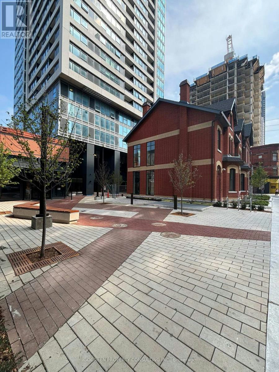 3607-609 Sherbourne Street, Toronto, ON, M4X 0A4 - 2