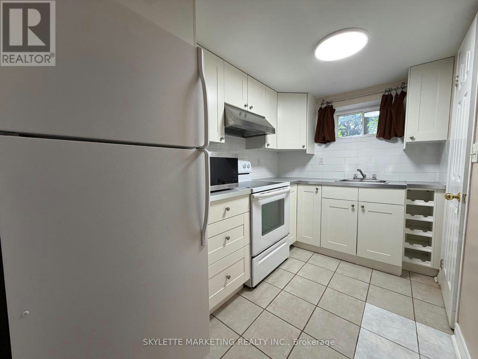 LOWER-229 Zelda Crescent, Richmond Hill, ON, L4C 2Y7 - 9