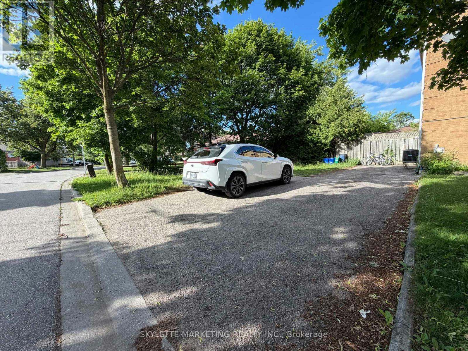 LOWER-229 Zelda Crescent, Richmond Hill, ON, L4C 2Y7 - 4