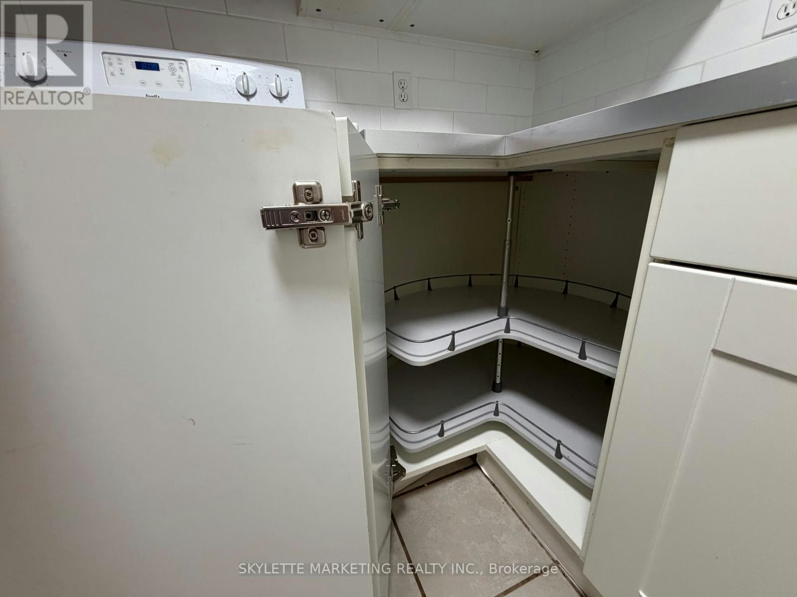 LOWER-229 Zelda Crescent, Richmond Hill, ON, L4C 2Y7 - 11