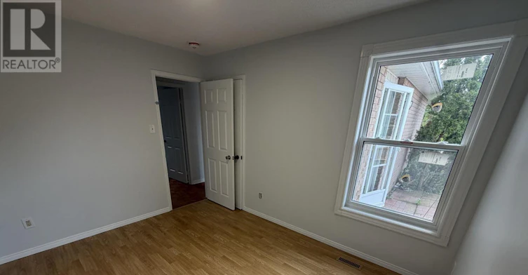 11 Cartwright Drive, Barrie, ON, L4M 5P9 - 10