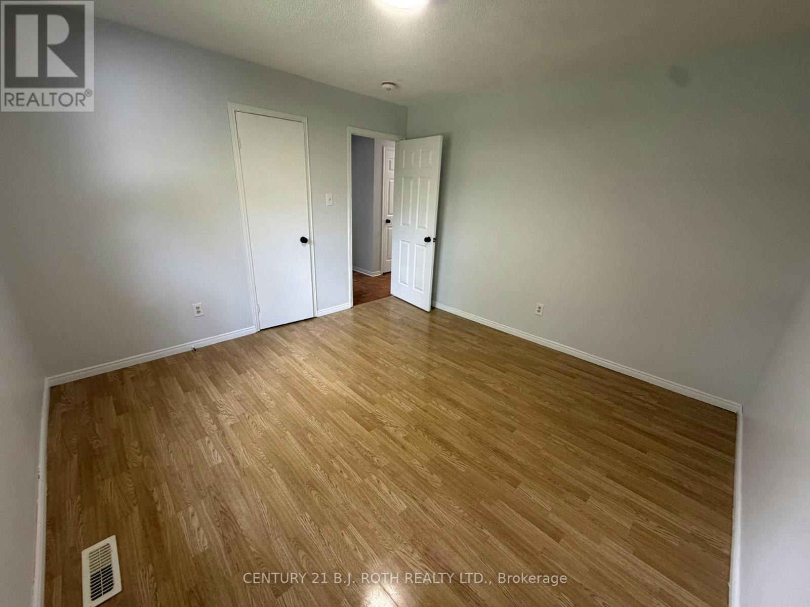 11 Cartwright Drive, Barrie, ON, L4M 5P9 - 13