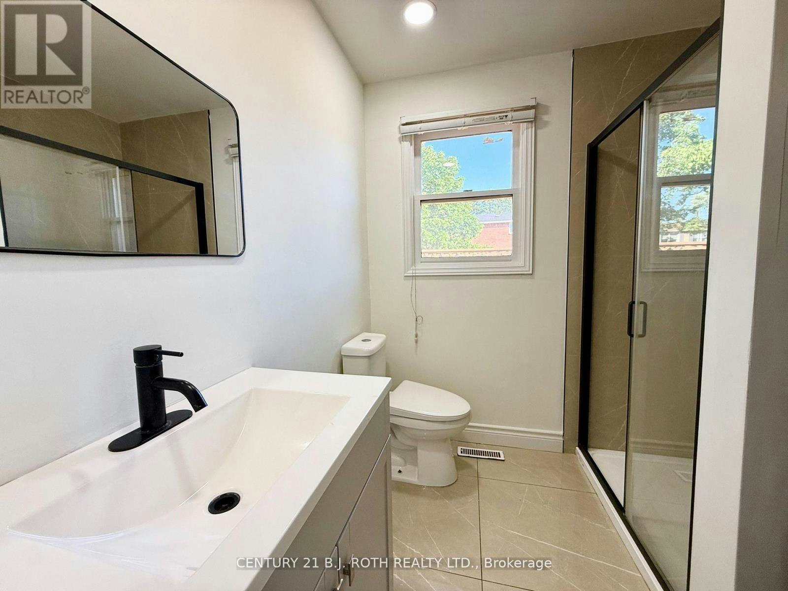 11 Cartwright Drive, Barrie, ON, L4M 5P9 - 10