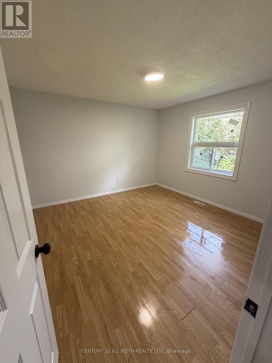 11 Cartwright Drive, Barrie, ON, L4M 5P9 - 12